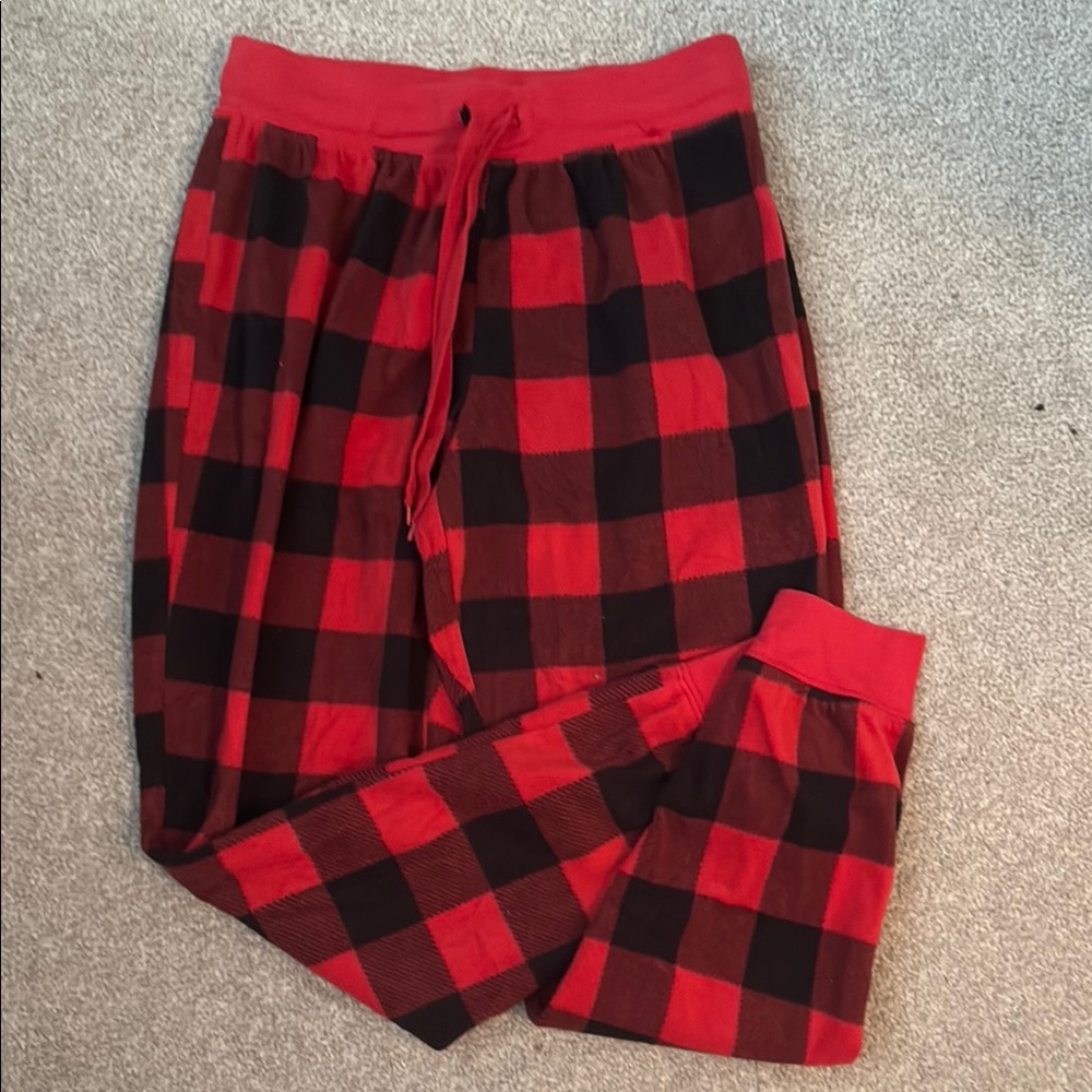 Aeropostale Red and Black Checkered Lounge Pants